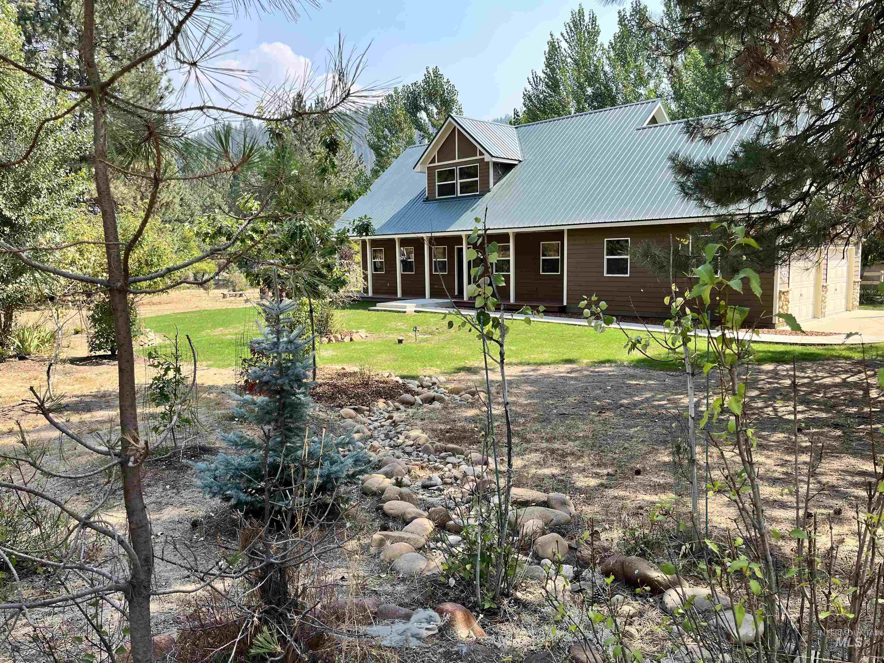 1 Middlefork Circle Property Photo 1