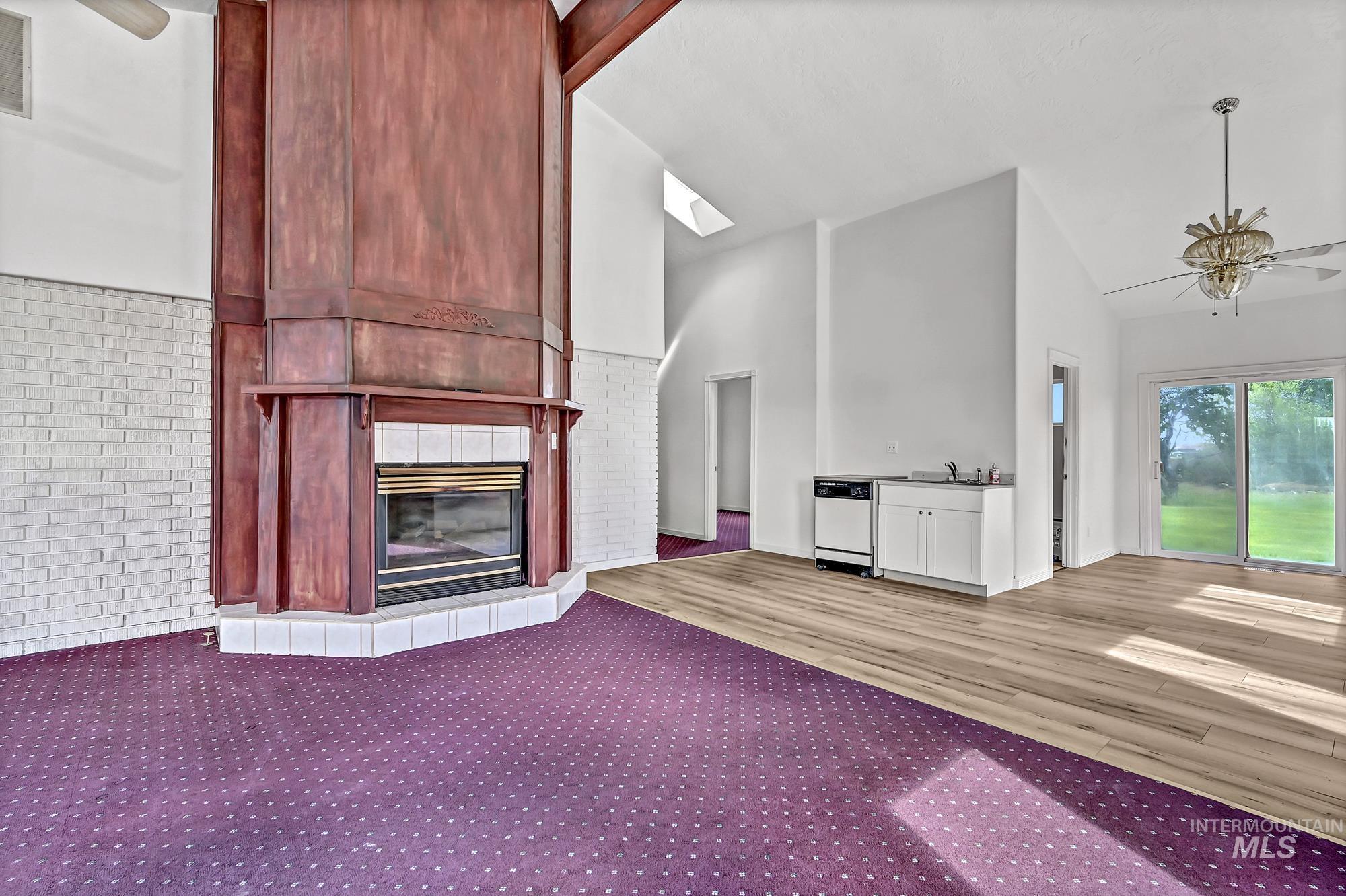 6880 W State St. Property Photo 14