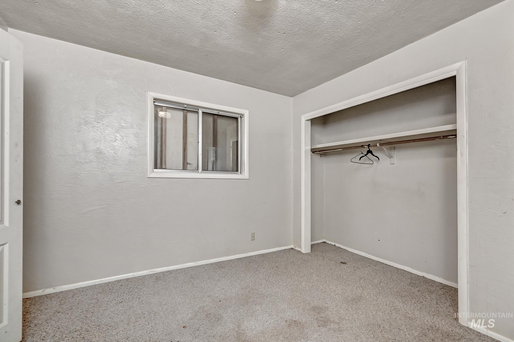 6880 W State St. Property Photo 17