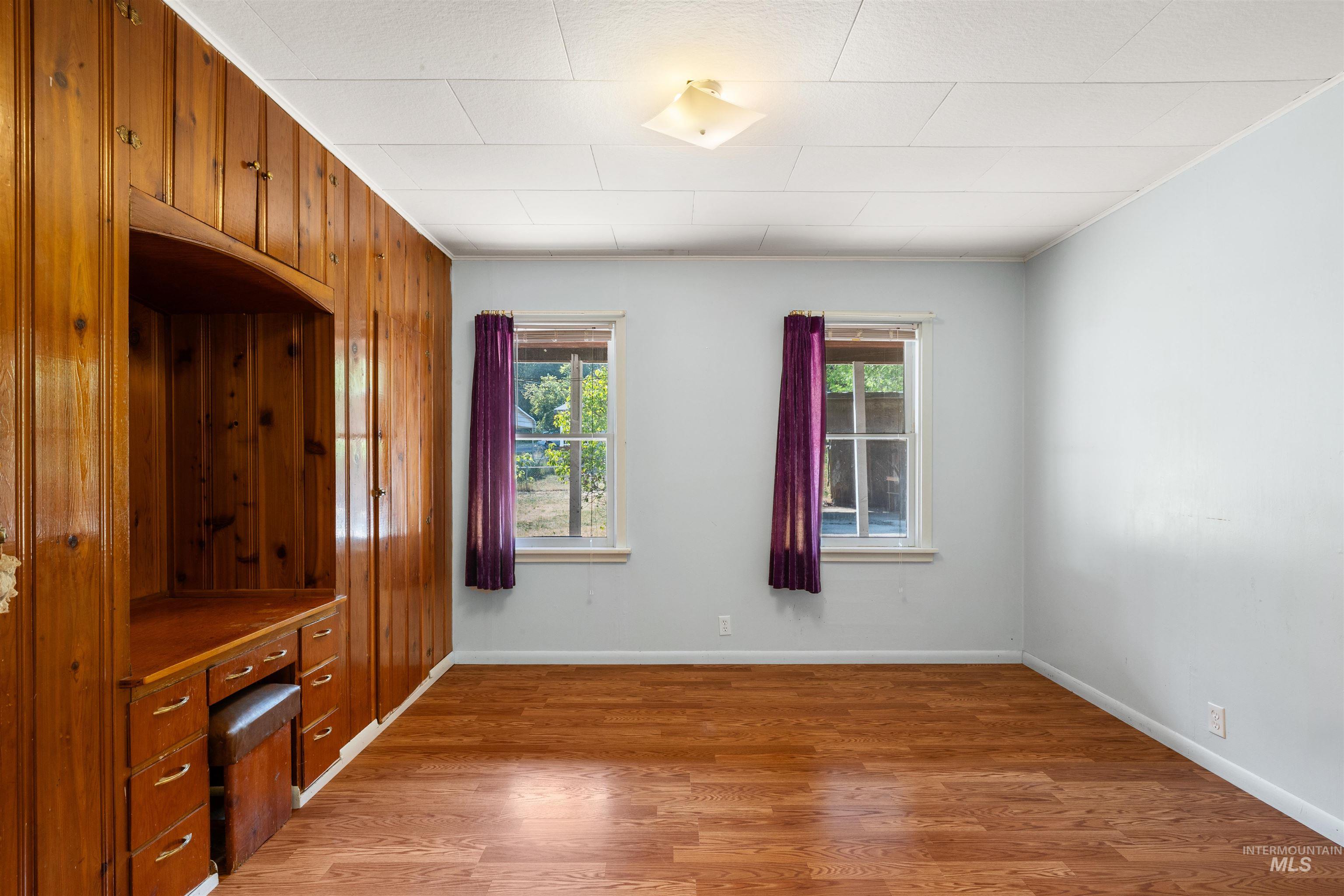 235 115th St Property Photo 9