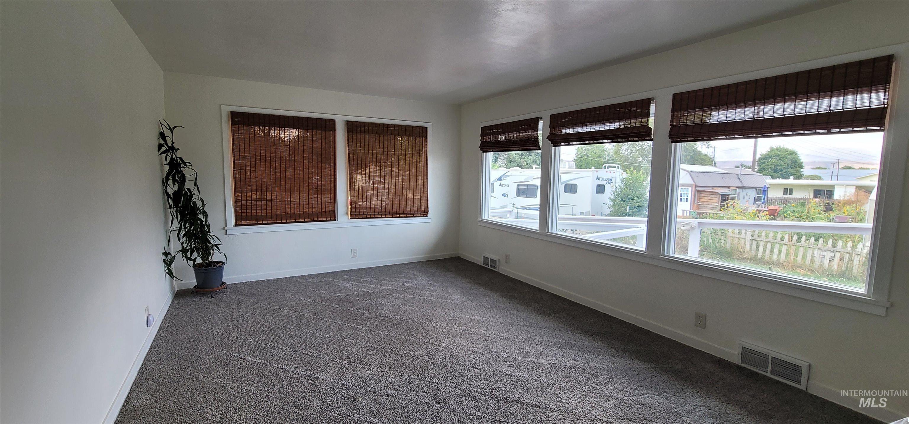 3519 13th St. Property Photo 1