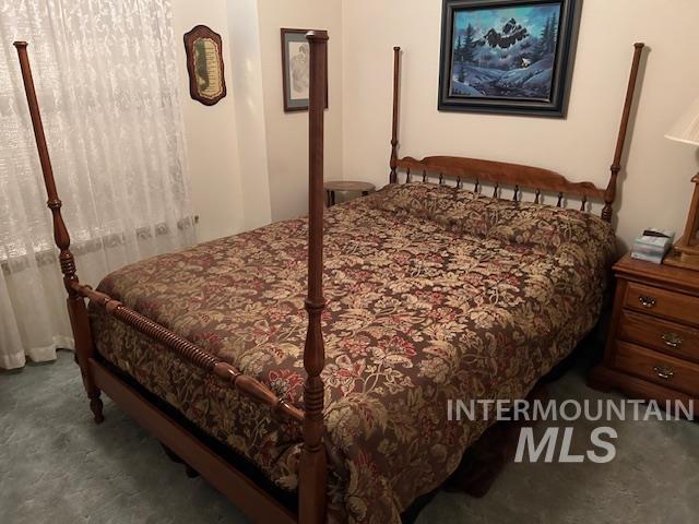 1100 Burnett Drive Property Photo 10