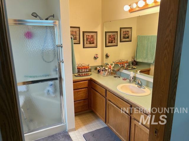 1100 Burnett Drive Property Photo 17