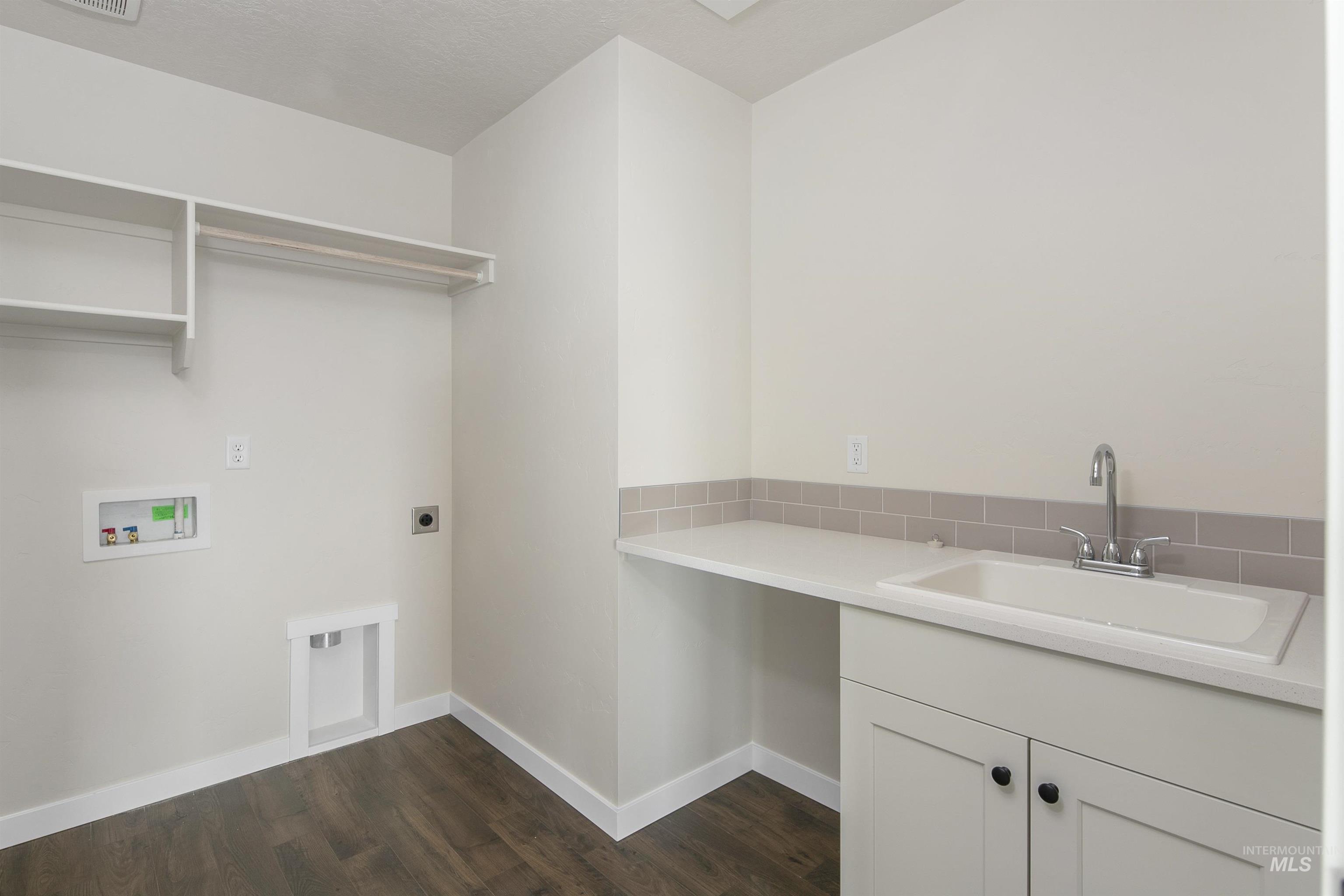 10122 W Napier Dr Property Photo 12
