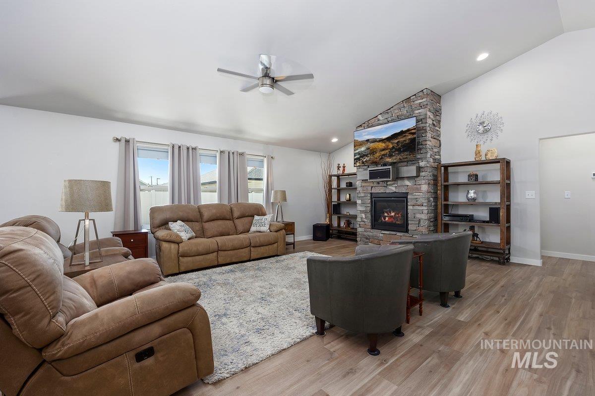 2342 Great Basin Way Property Photo 6
