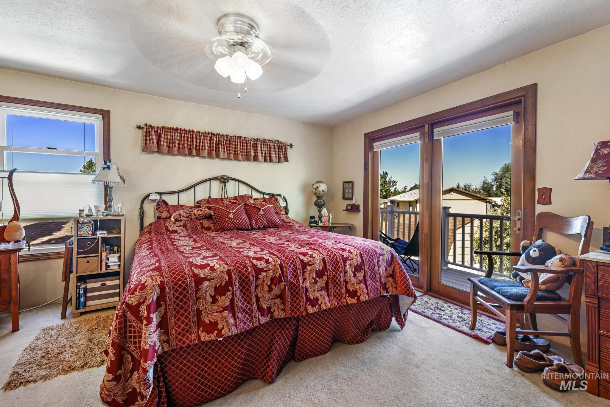 1148 Blake Street N Property Photo 22