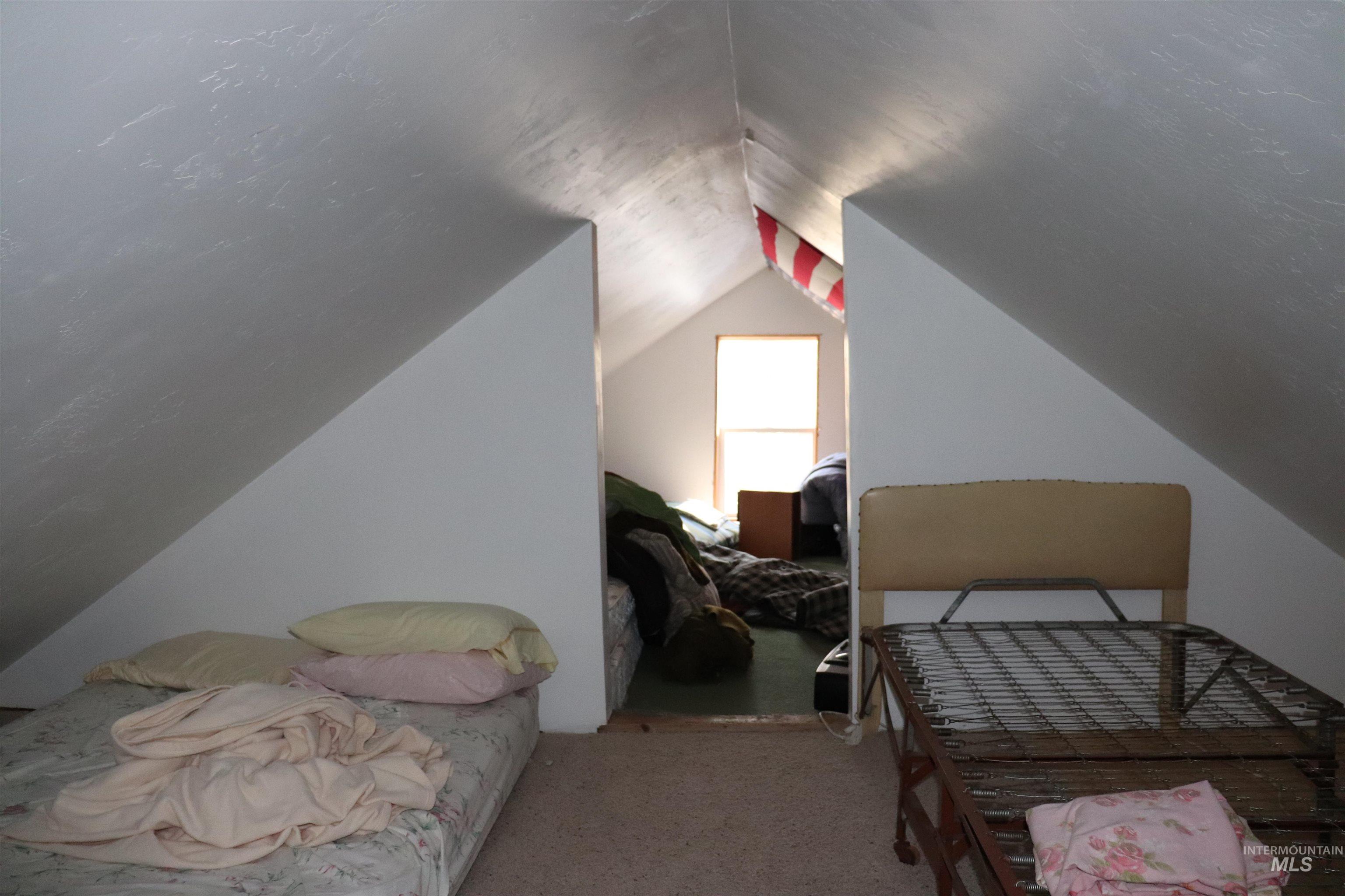 1294 Shore Dr Property Photo 16