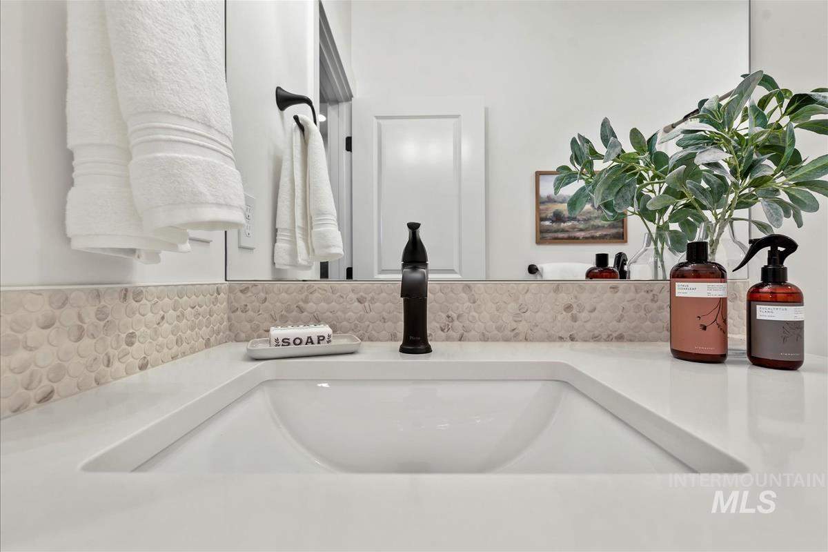 11234 S Corballis Ln Property Photo 27