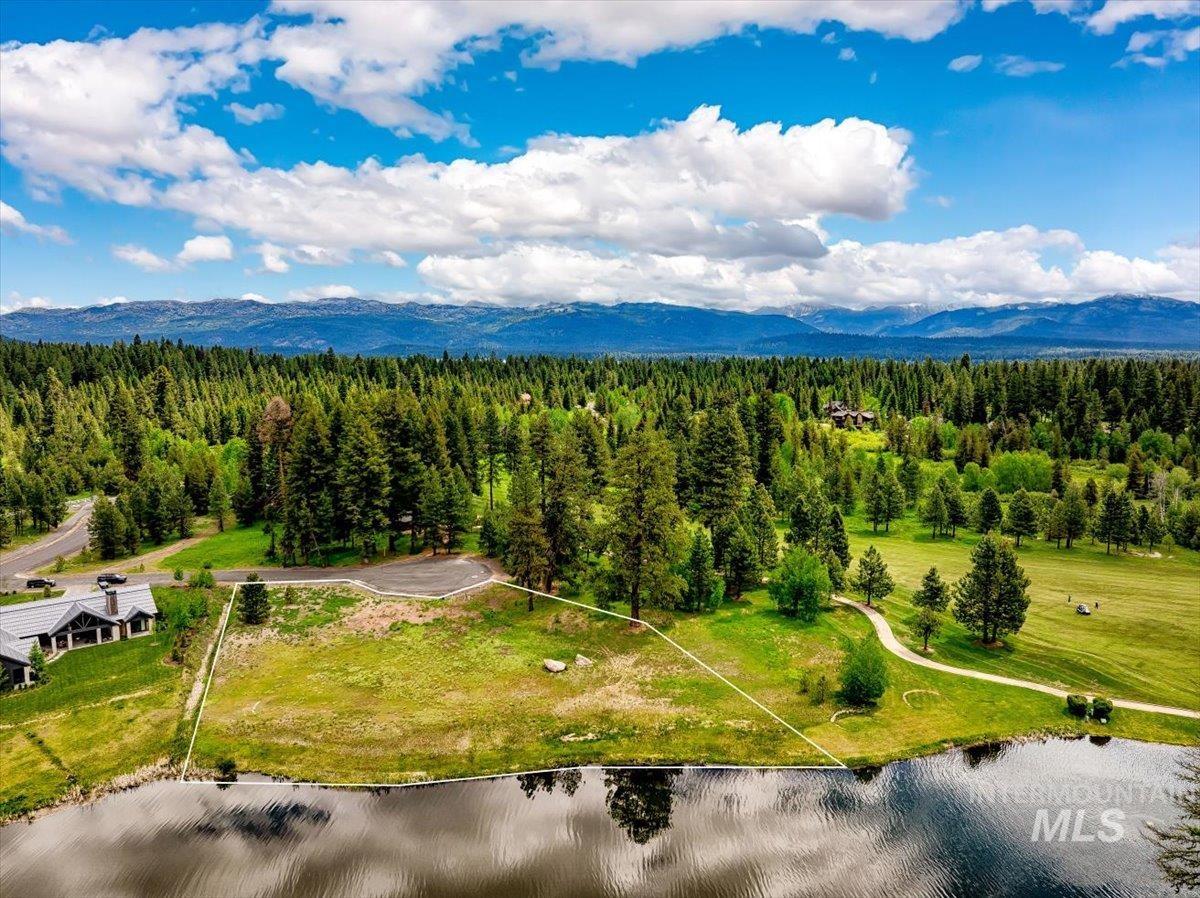 3654 & 3658 Annie Pond Ct Property Photo 6