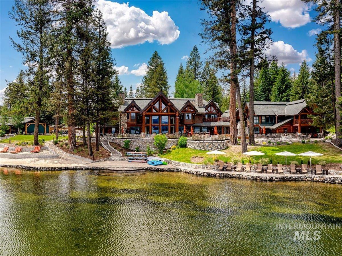 3654 & 3658 Annie Pond Ct Property Photo 30