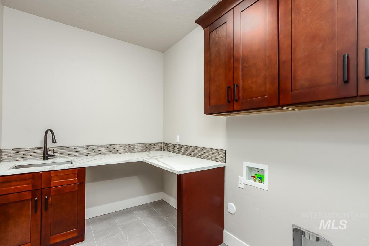 24430 Cowboy Ln Property Photo 26