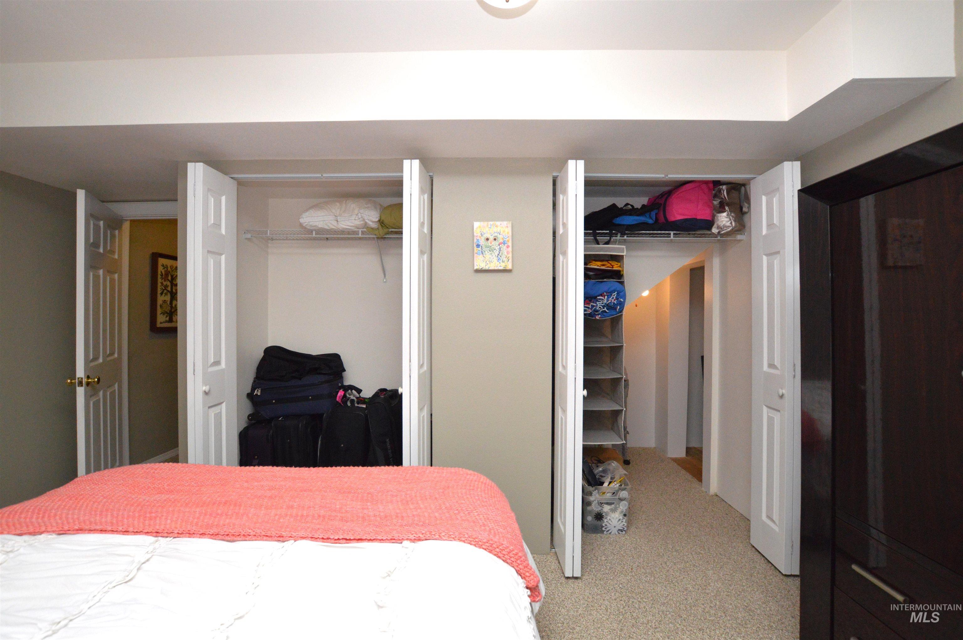 829 Crest Drive Property Photo 39