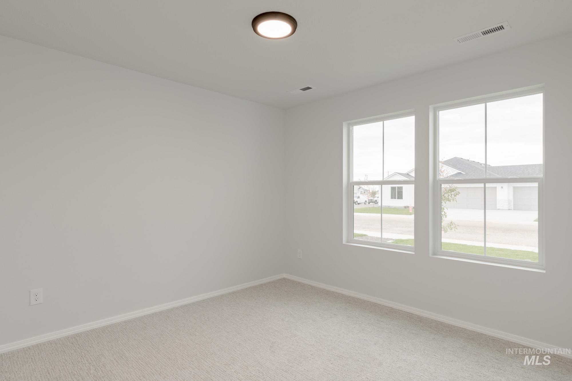 12943 Ashfield St Property Photo 10