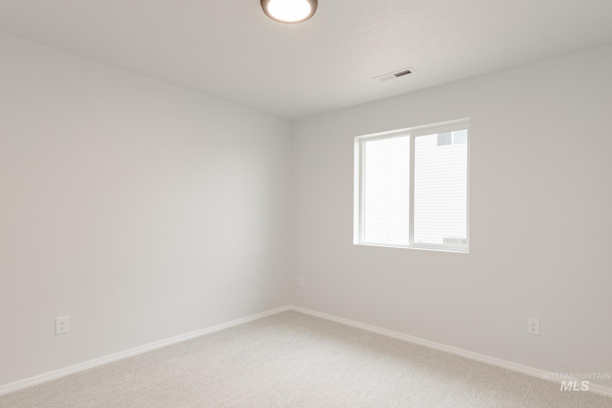 12943 Ashfield St Property Photo 12