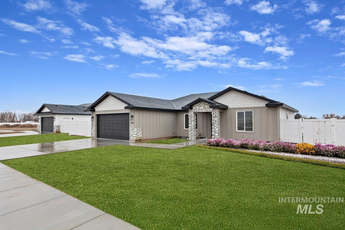 362 Brentwood Drive Property Photo 1