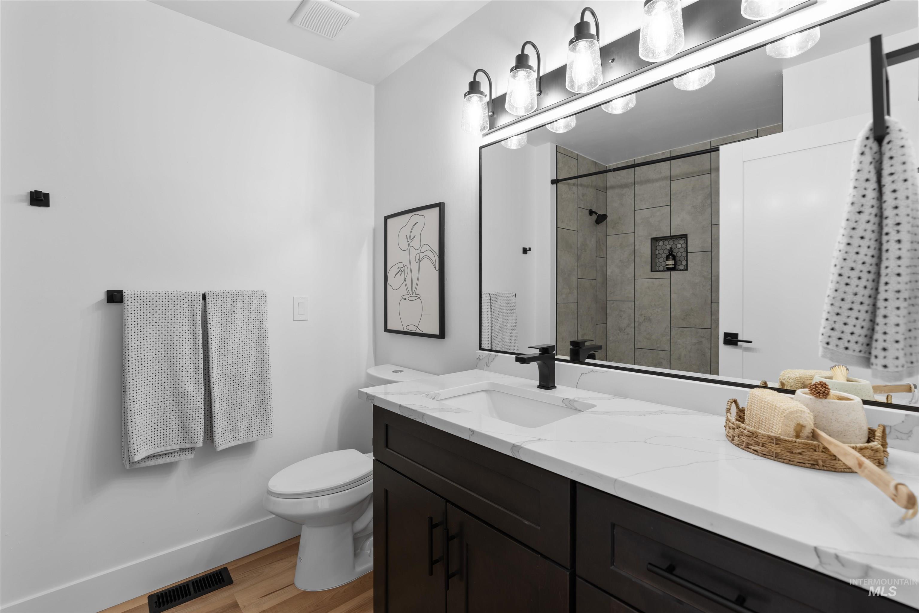 4920 W Hillside Ave. Property Photo 14
