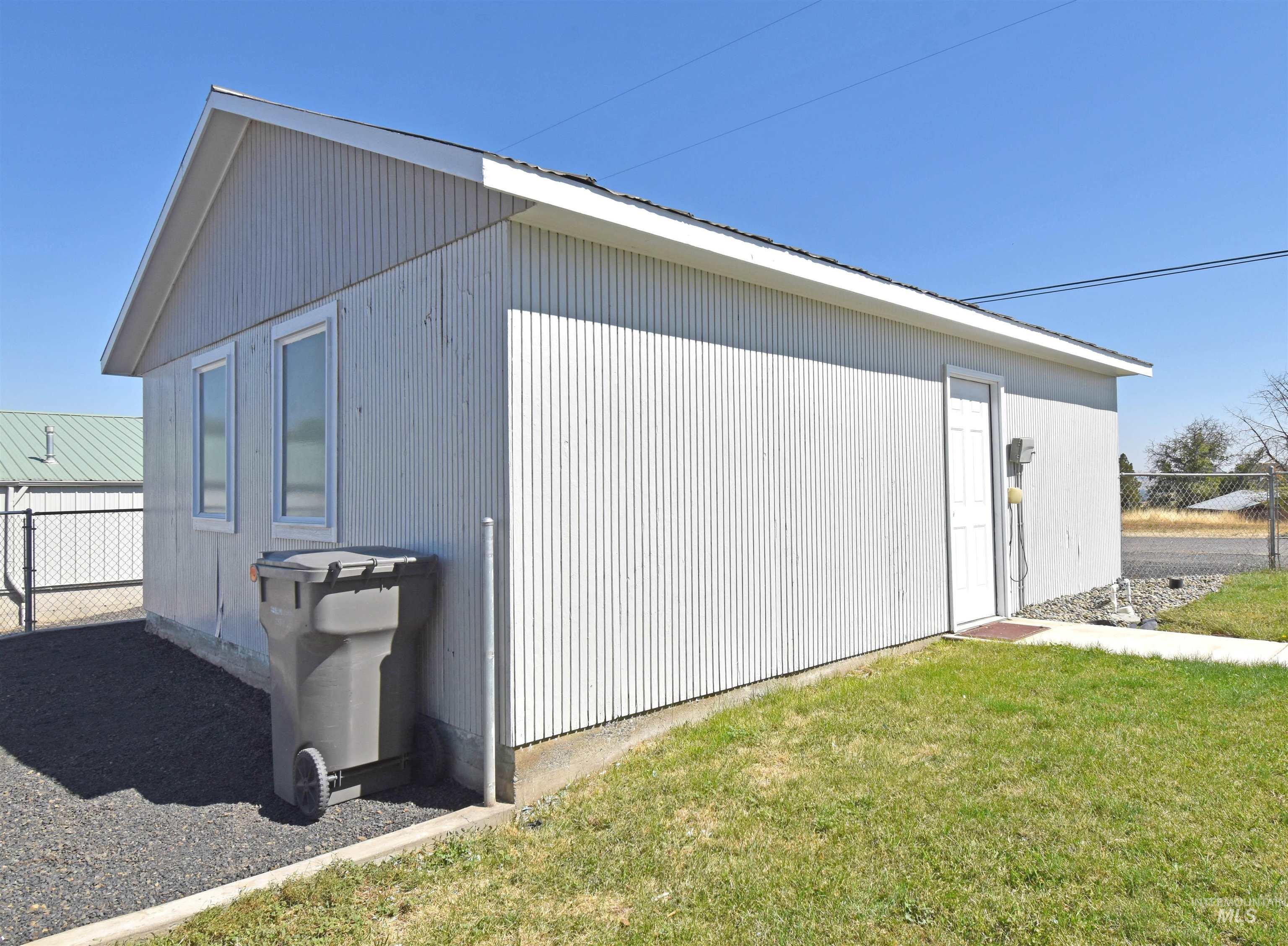 2342-2344 19th Street Property Photo 6