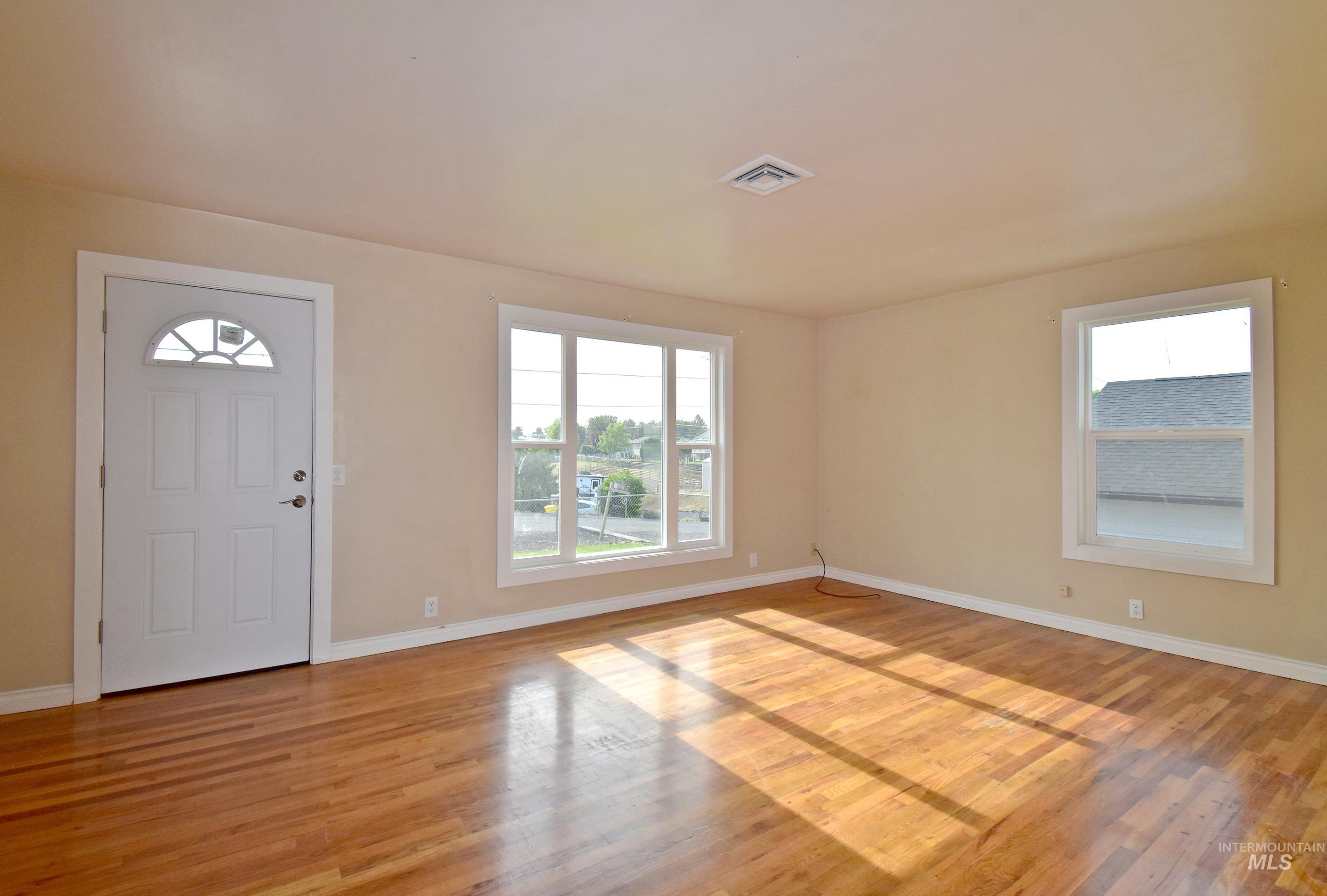 2342-2344 19th Street Property Photo 20