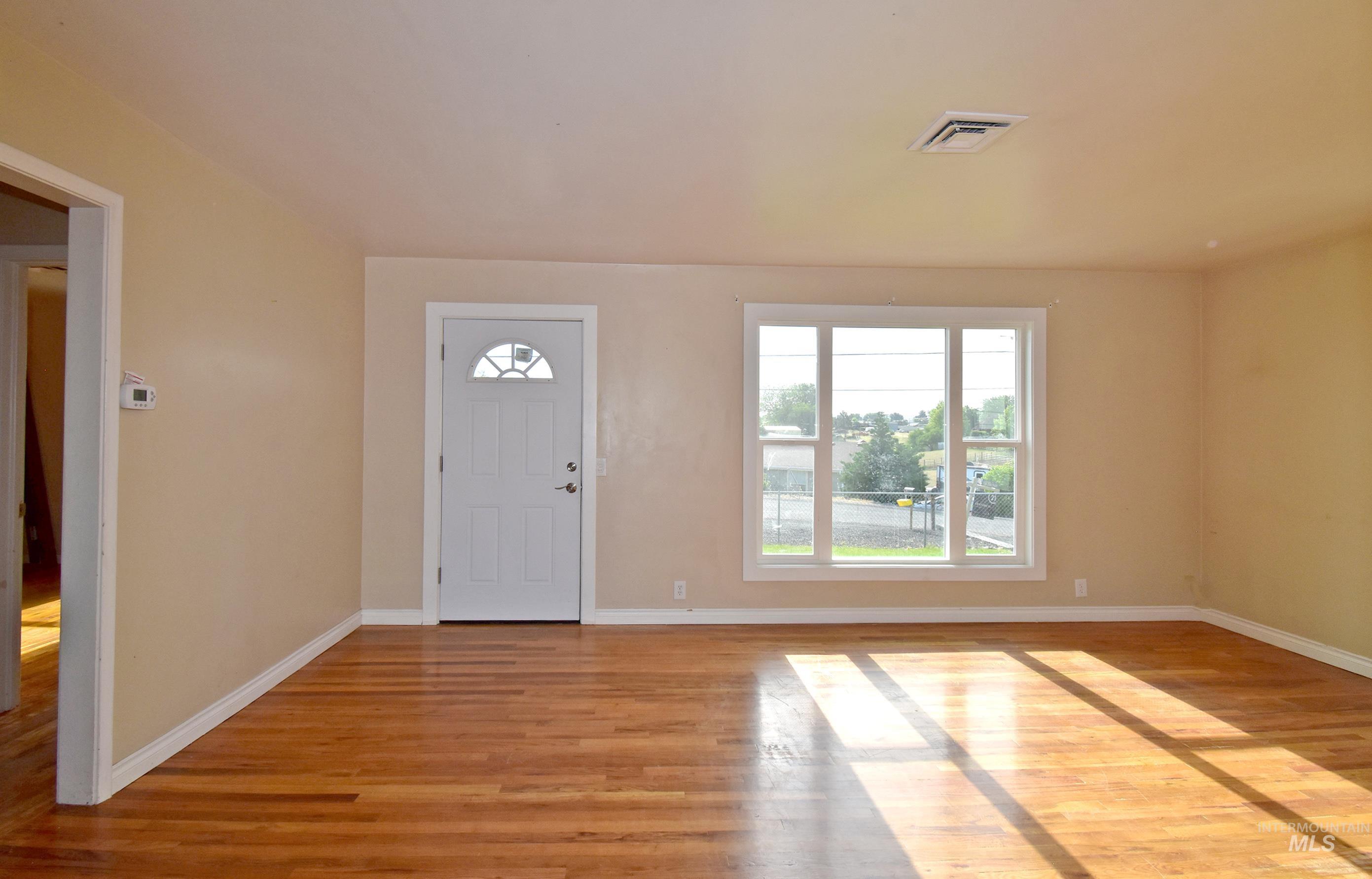 2342-2344 19th Street Property Photo 22