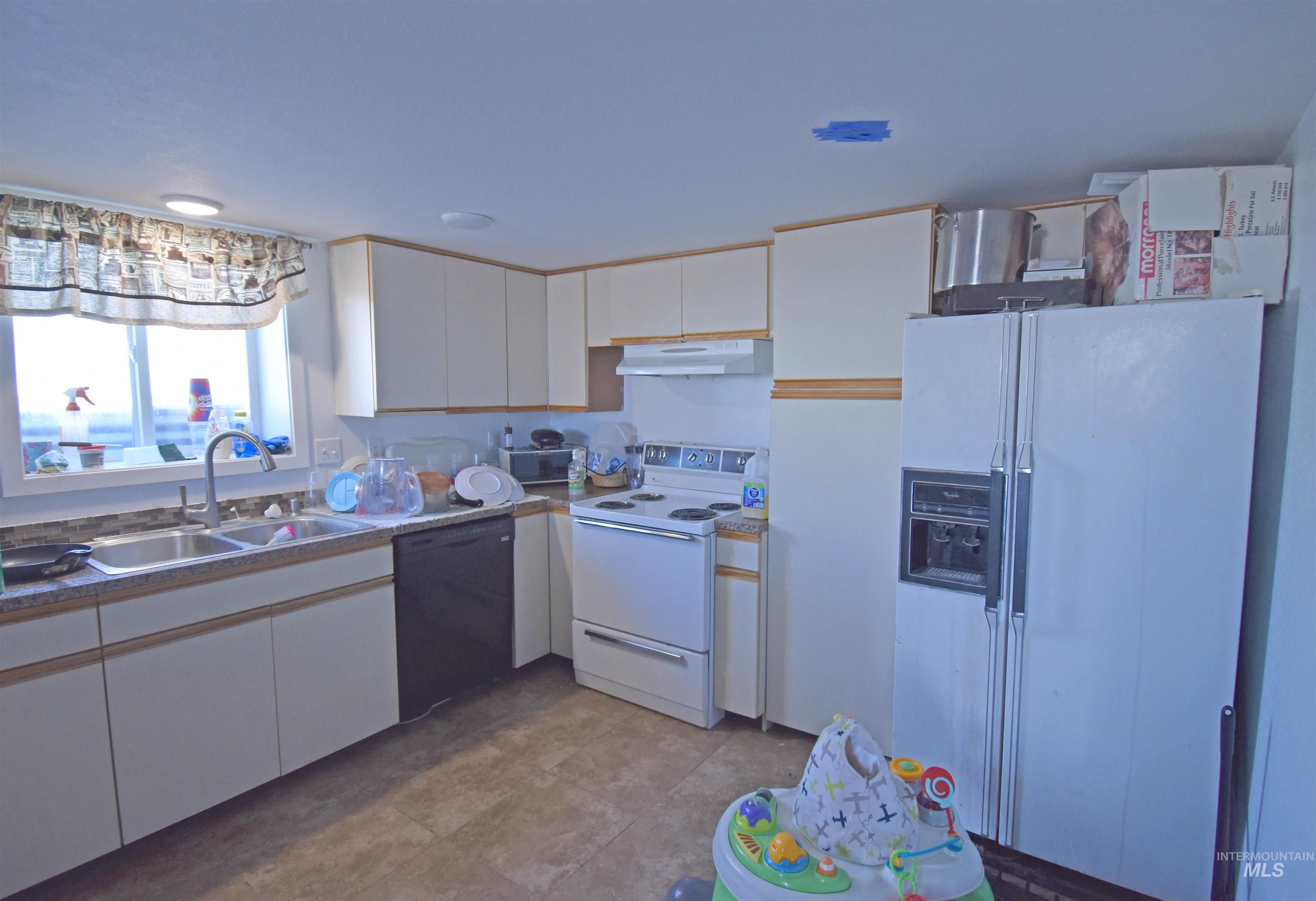 2342-2344 19th Street Property Photo 39