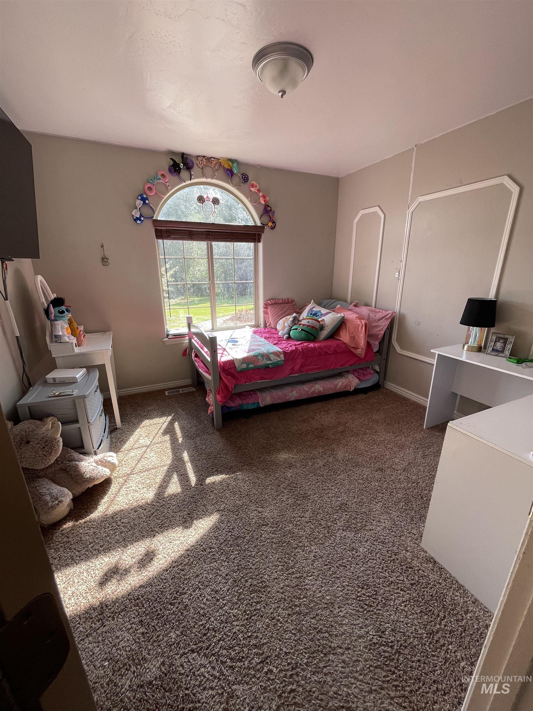 23 N 950 E Property Photo 14