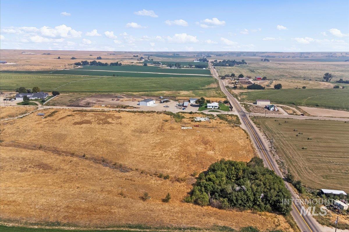 Lot 1 B Market Property Photo 3