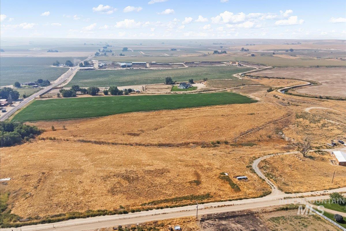 Lot 1 B Market Property Photo 15