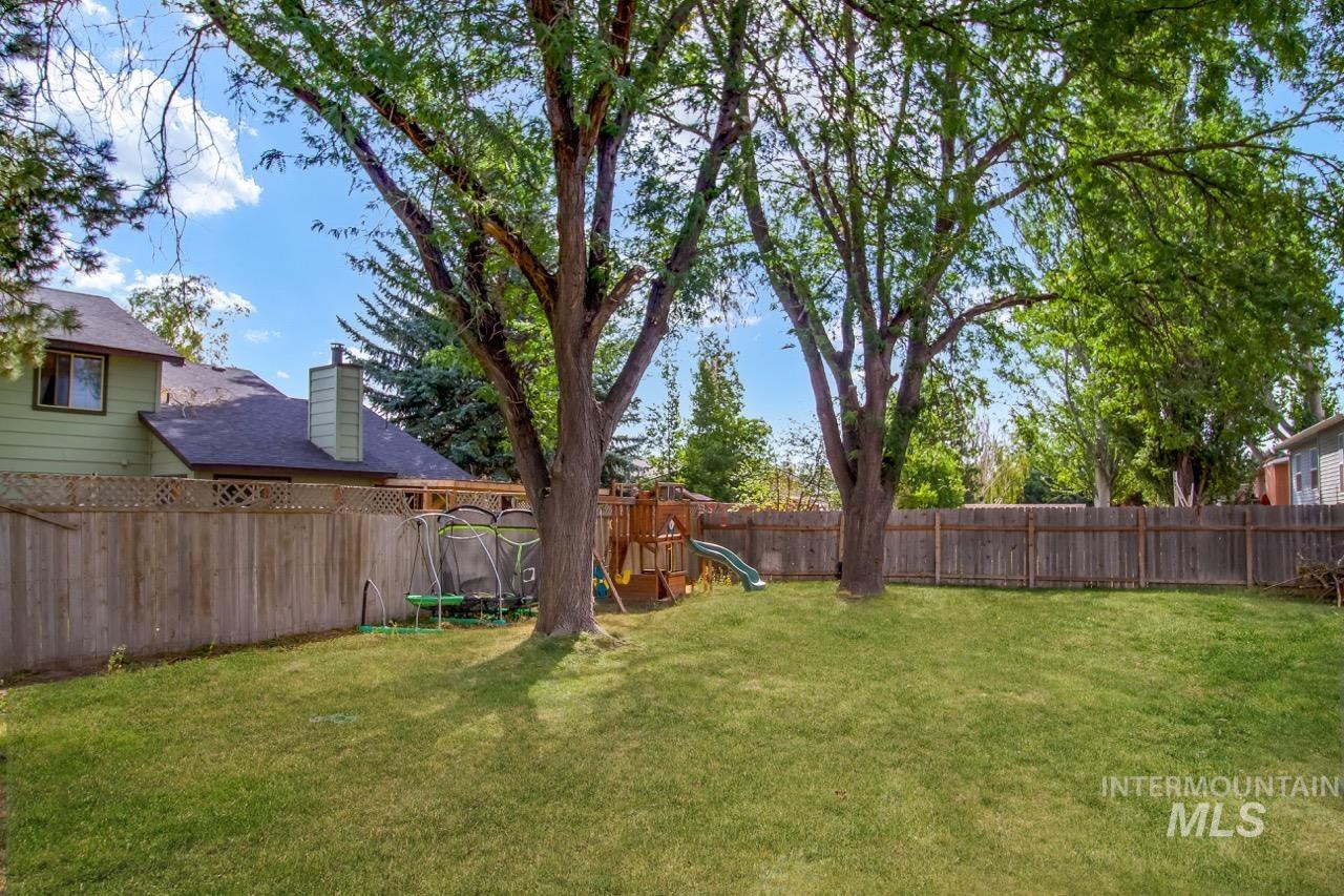 2755 Fairmont Dr. Property Photo 23