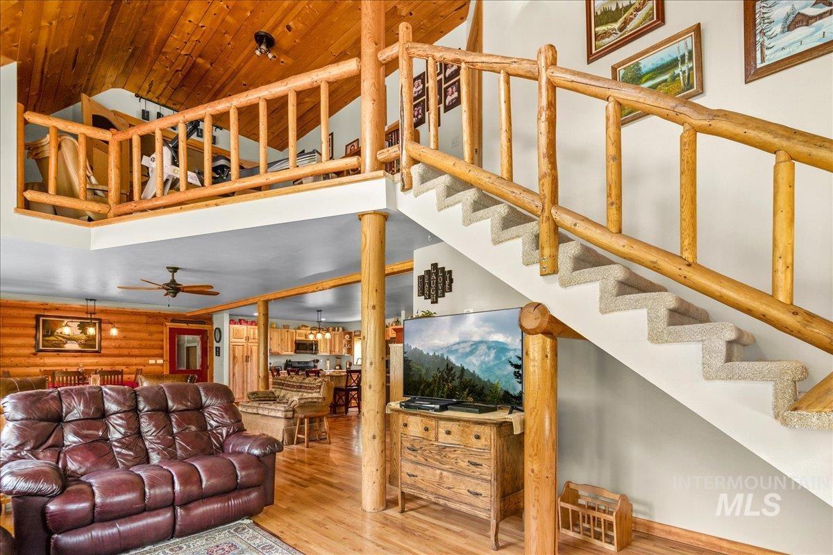 6856 Highway 55 Property Photo 32