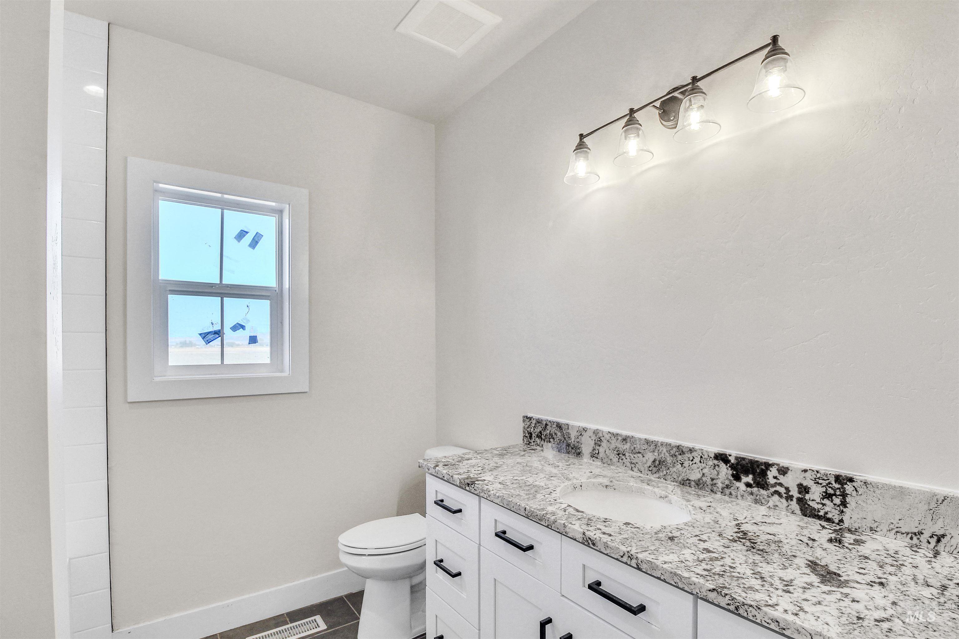 262 Ferdinand Circle Property Photo 13
