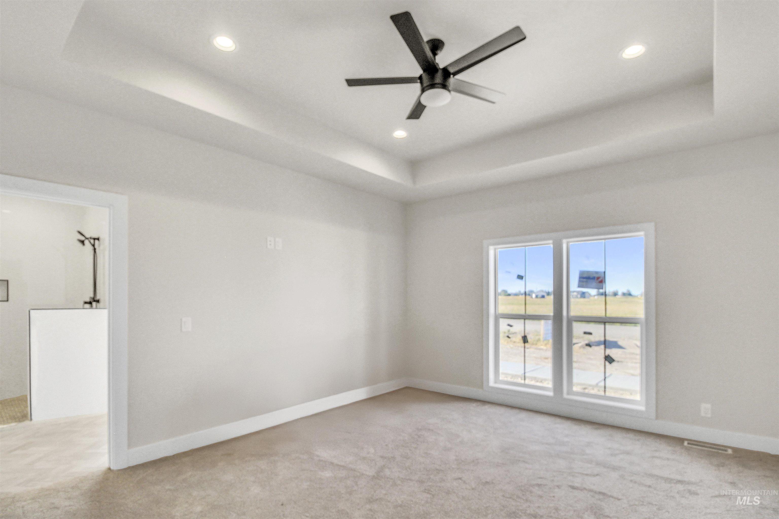 262 Ferdinand Circle Property Photo 15