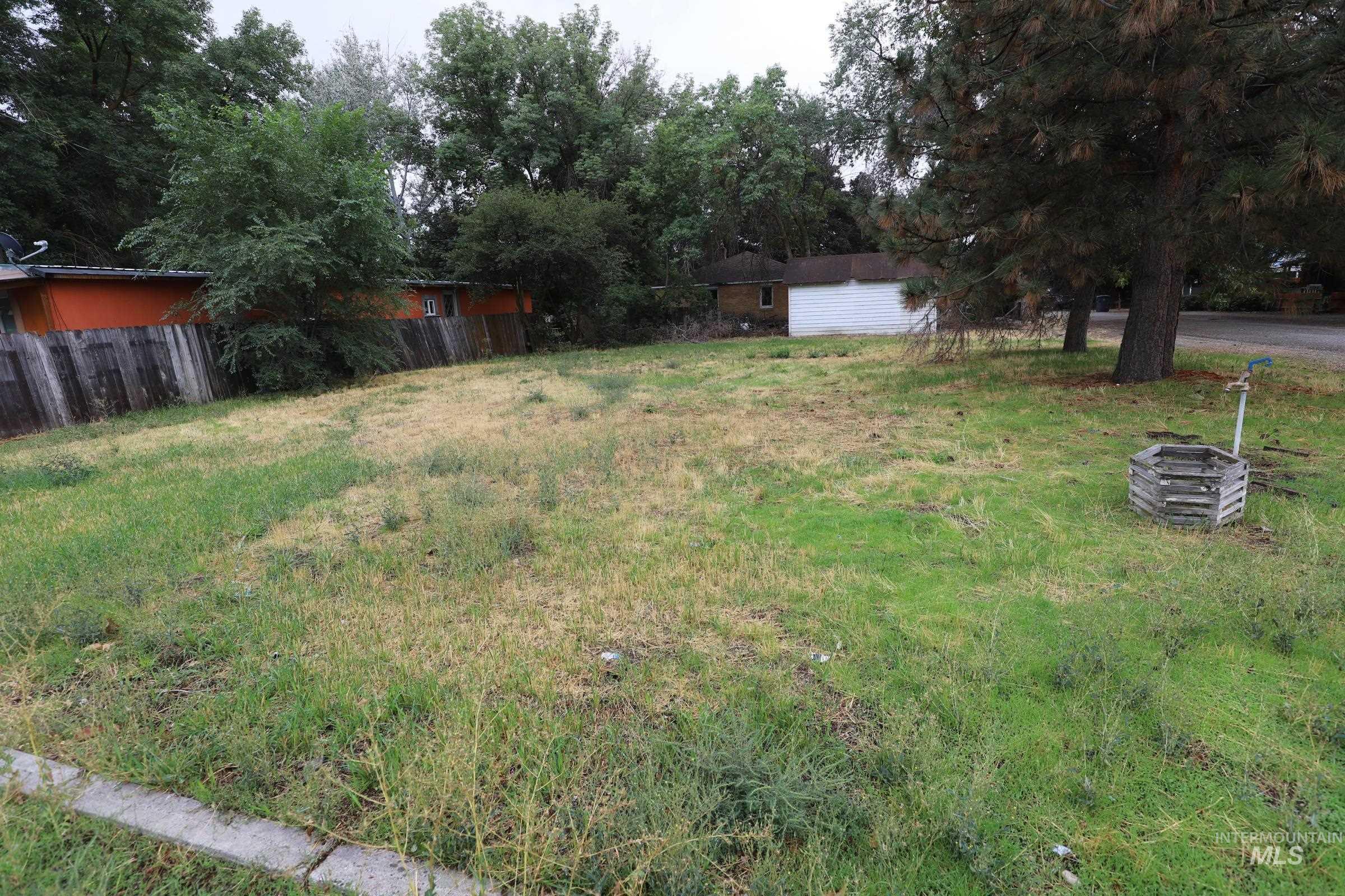 324 North Carmen Street Property Photo 2