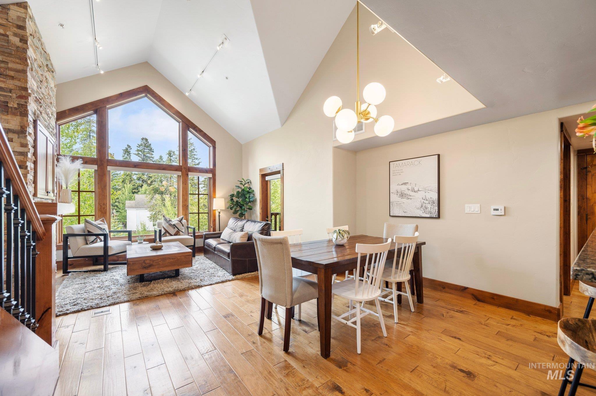 75 Arling Center Court Property Photo 5