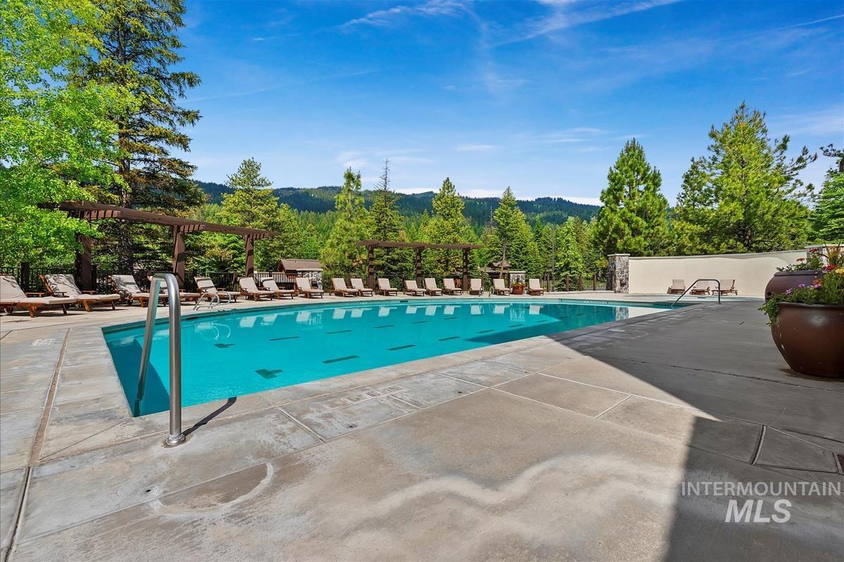 75 Arling Center Court Property Photo 34