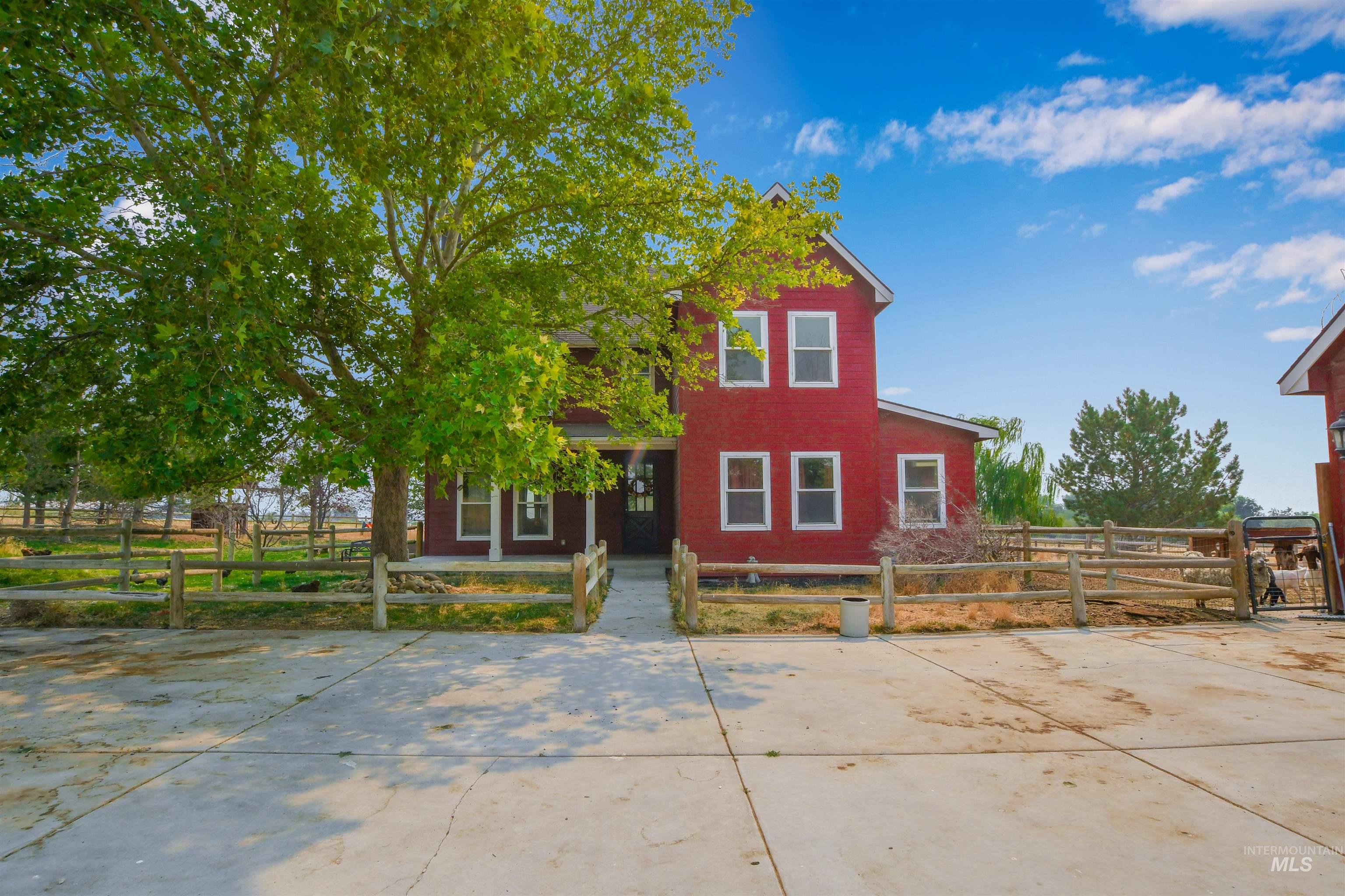 20169 Hoskins Rd Property Photo 2