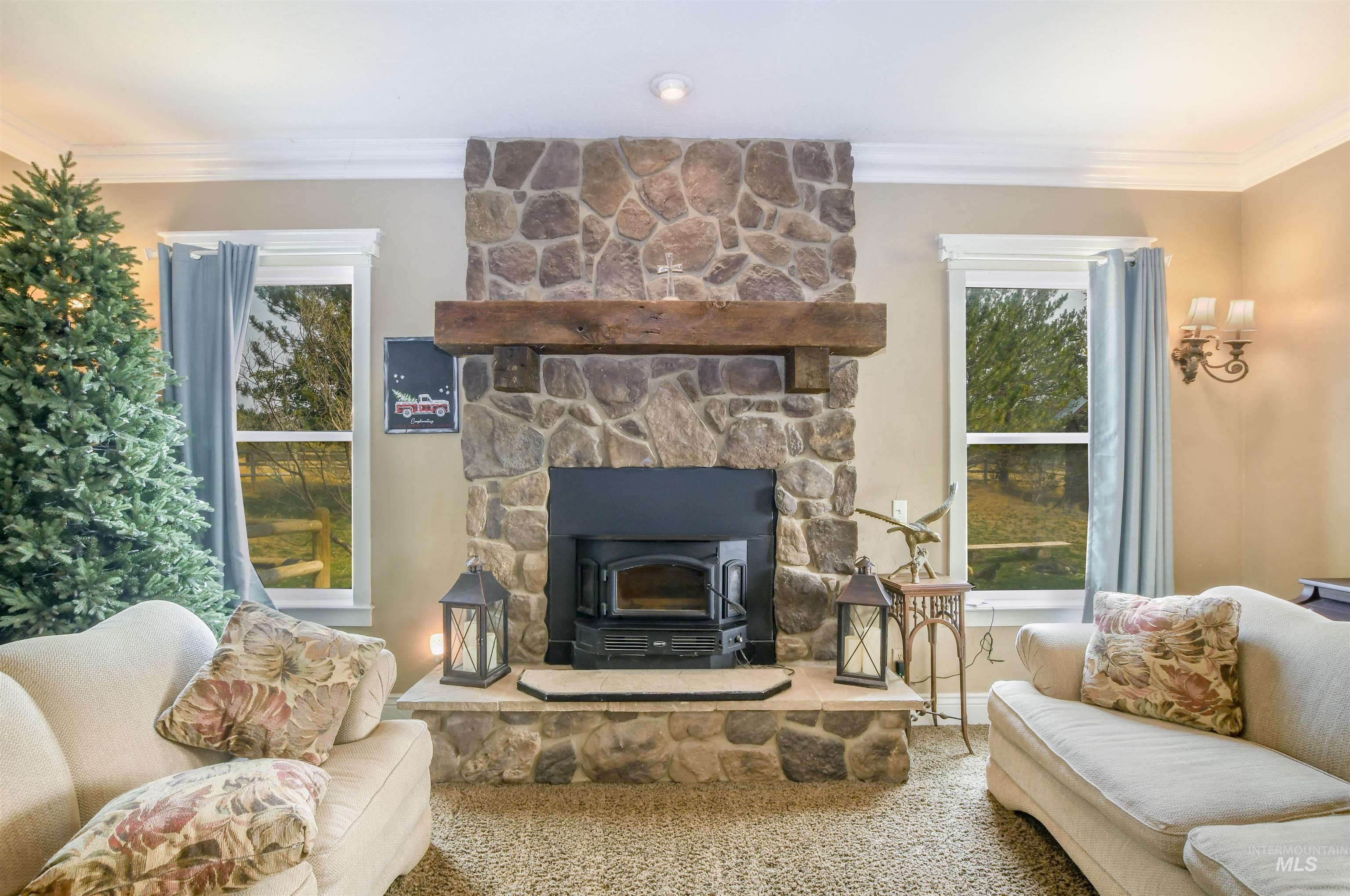 20169 Hoskins Rd Property Photo 3