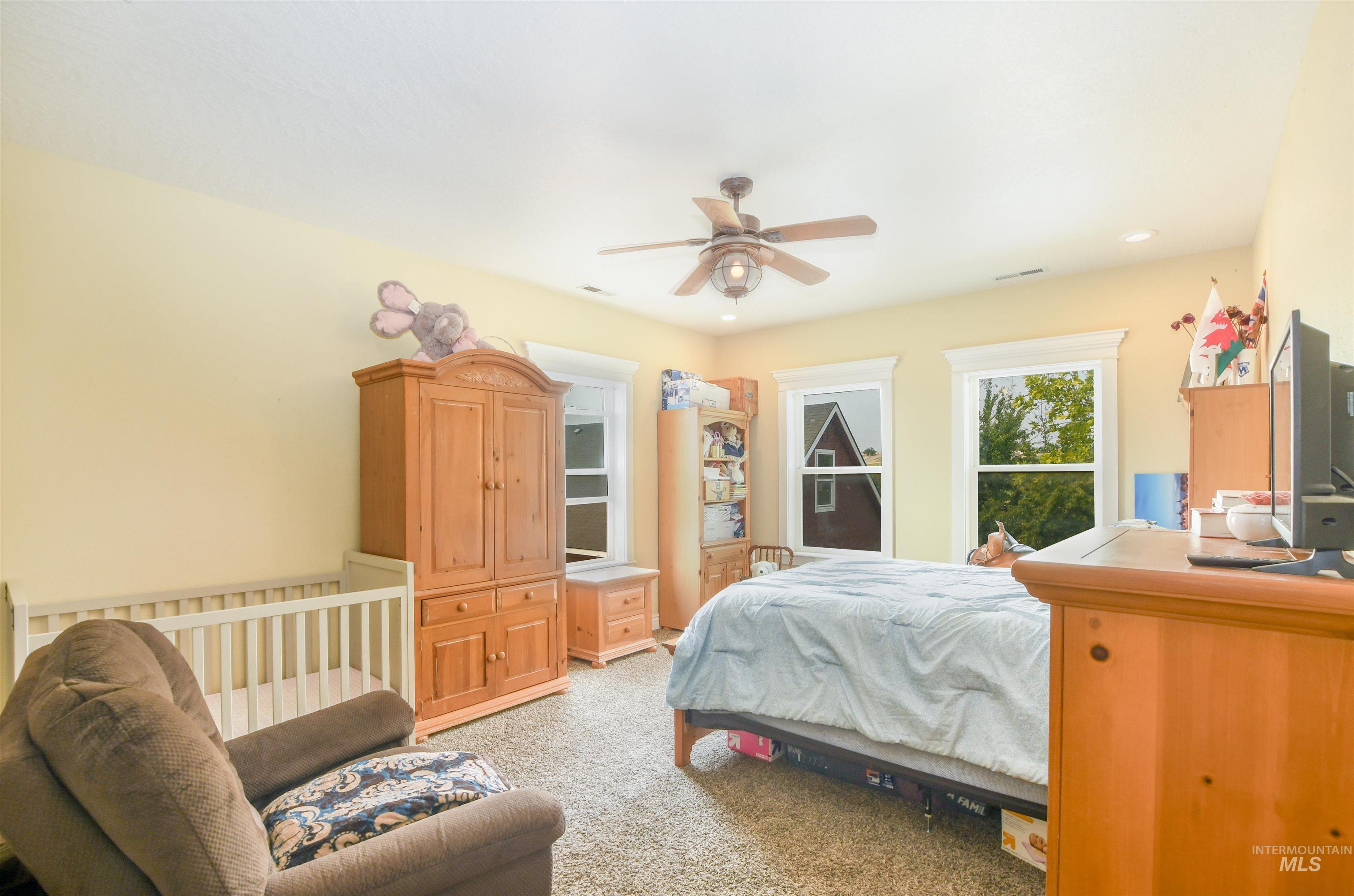 20169 Hoskins Rd Property Photo 15