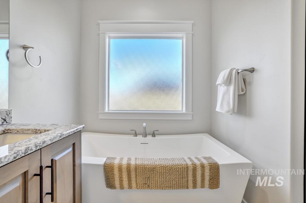 2143 Caribel Street Property Photo 24