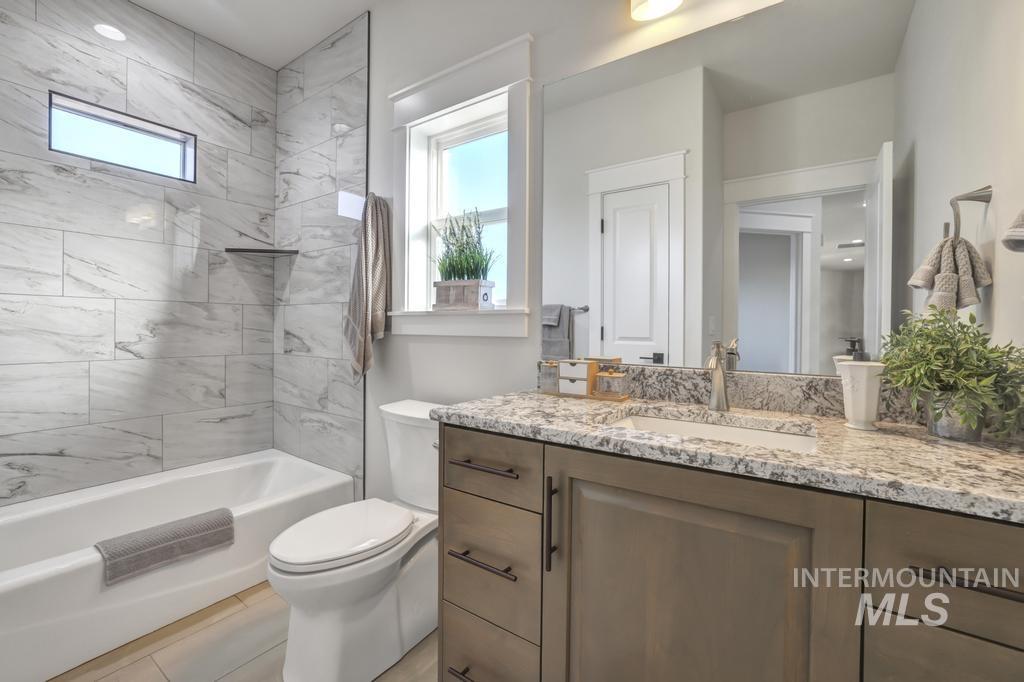 2143 Caribel Street Property Photo 31