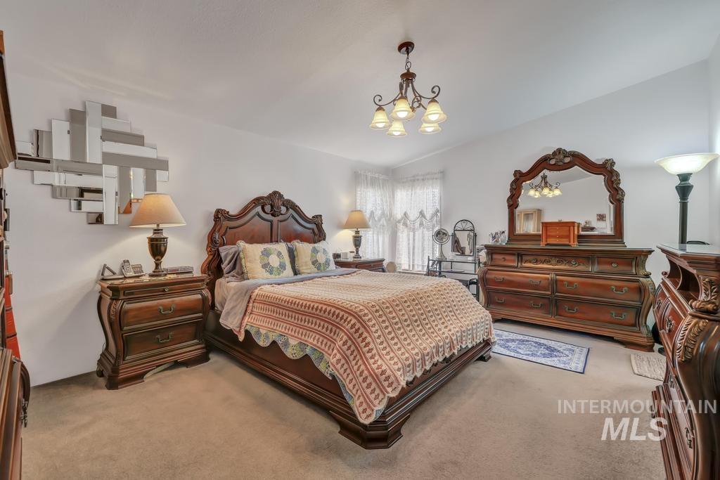 3075 N 2600 E Property Photo 19