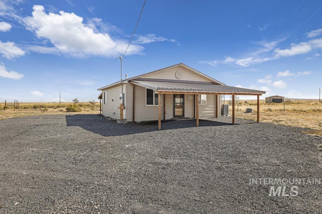 3075 N 2600 E Property Photo 24