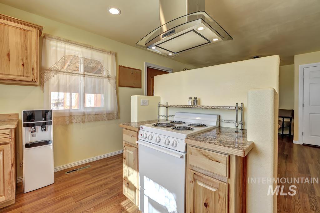 3075 N 2600 E Property Photo 27
