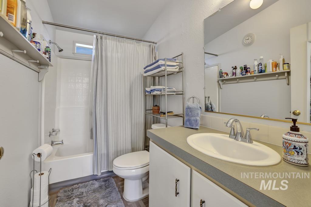3075 N 2600 E Property Photo 34