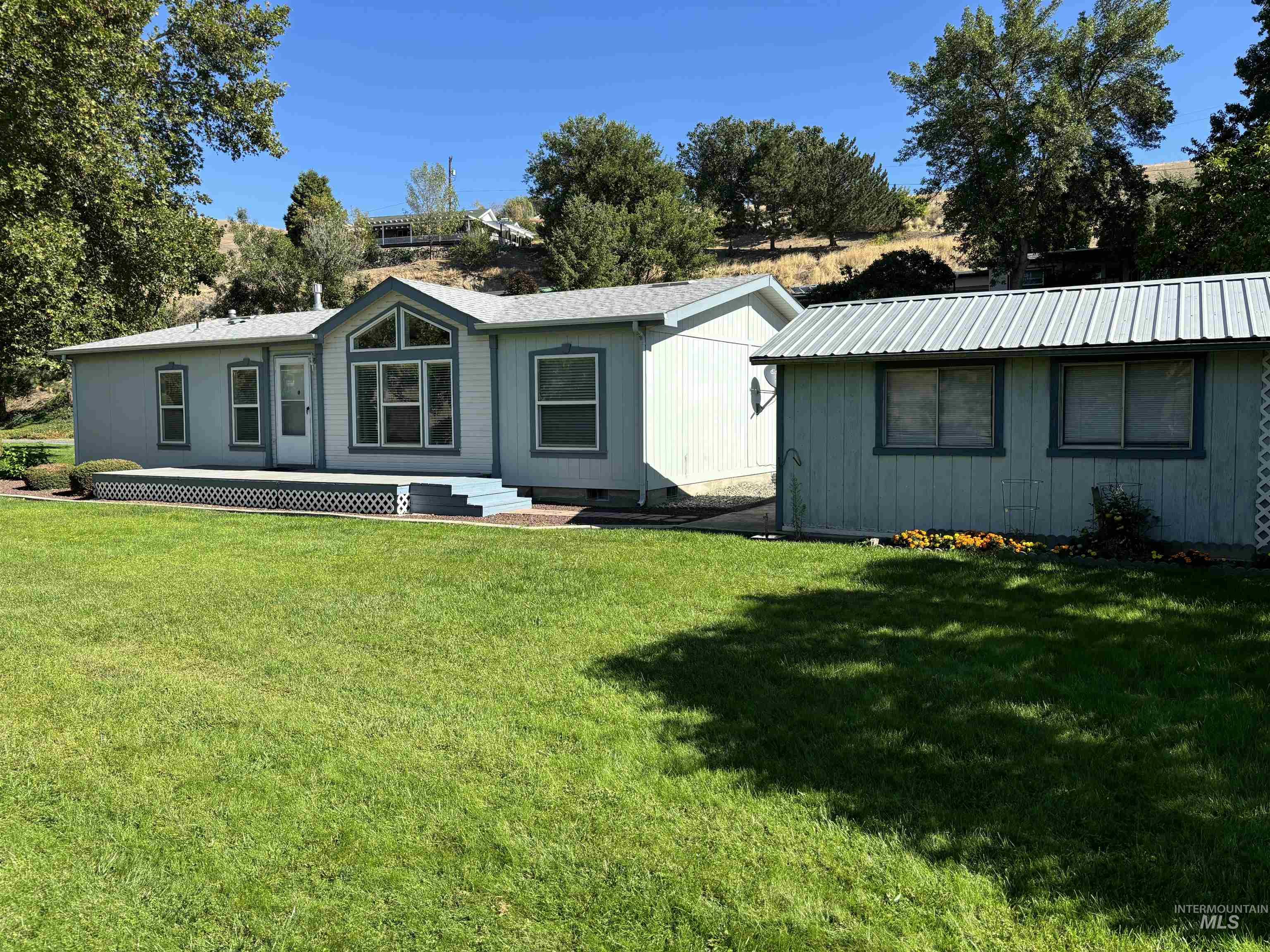 1824 Spring Canyon Lane Property Photo 1