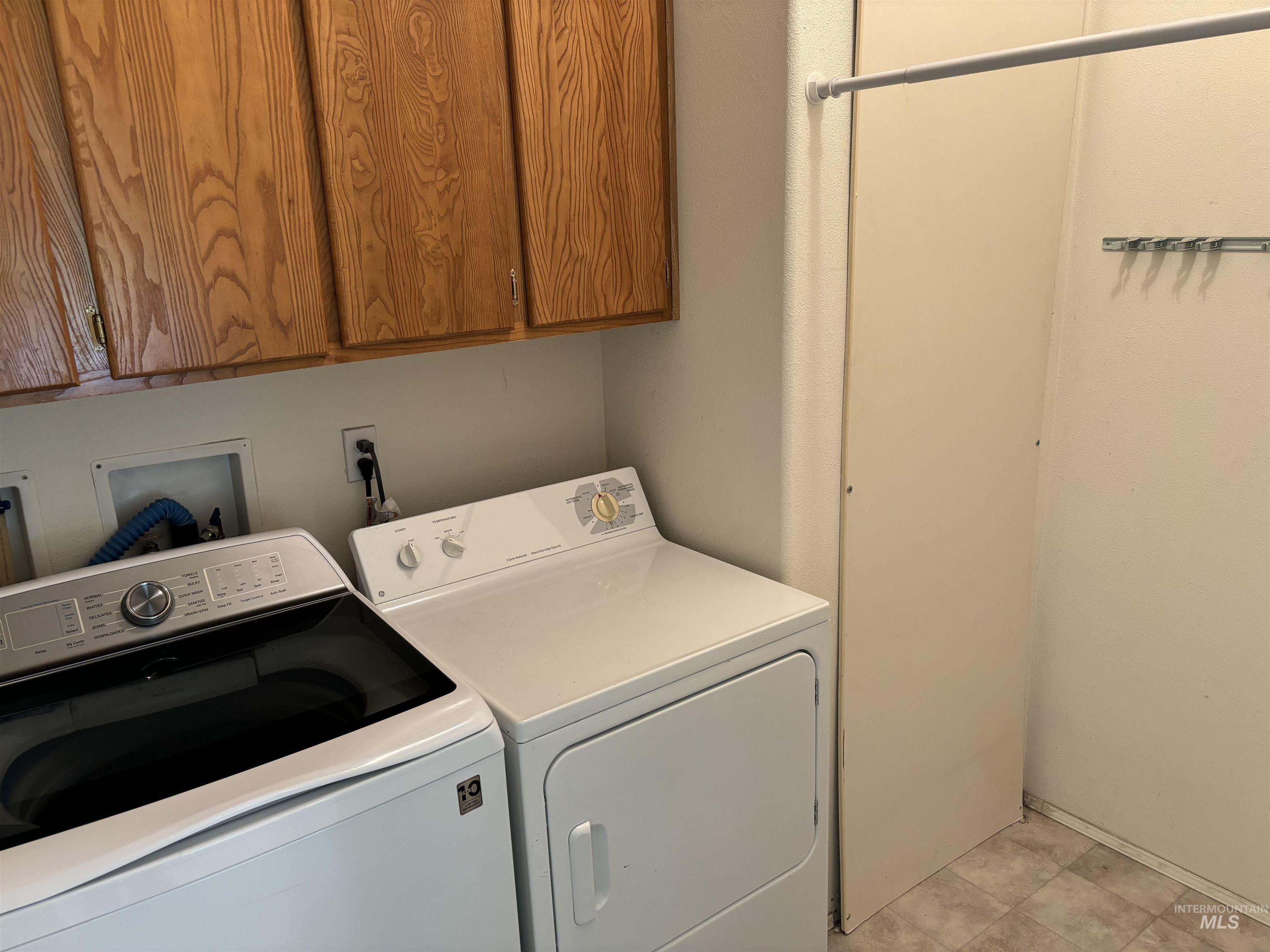 1824 Spring Canyon Lane Property Photo 4