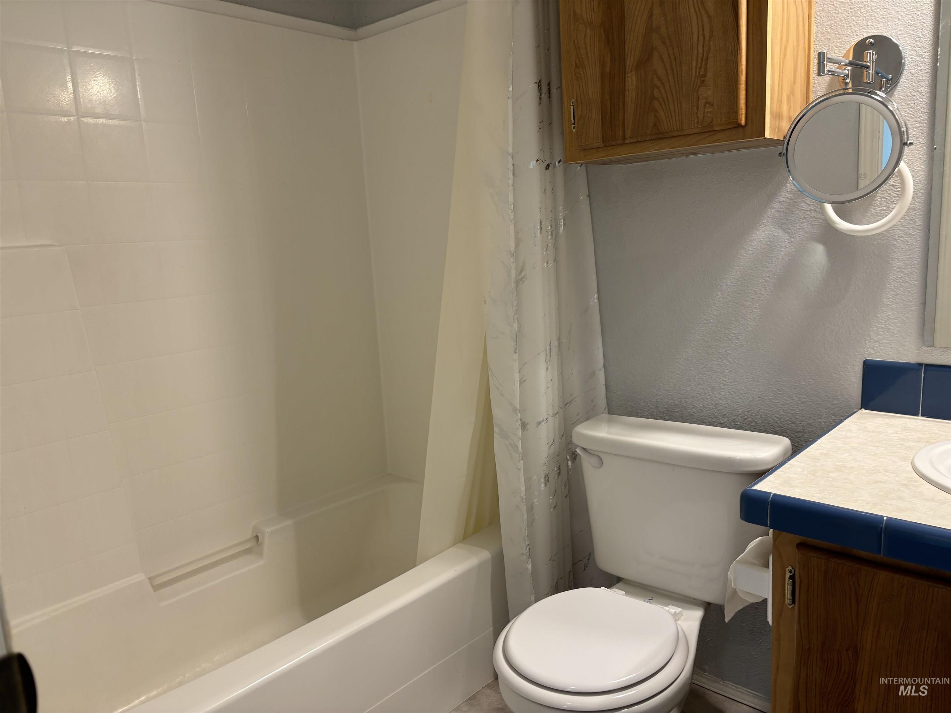 1824 Spring Canyon Lane Property Photo 14