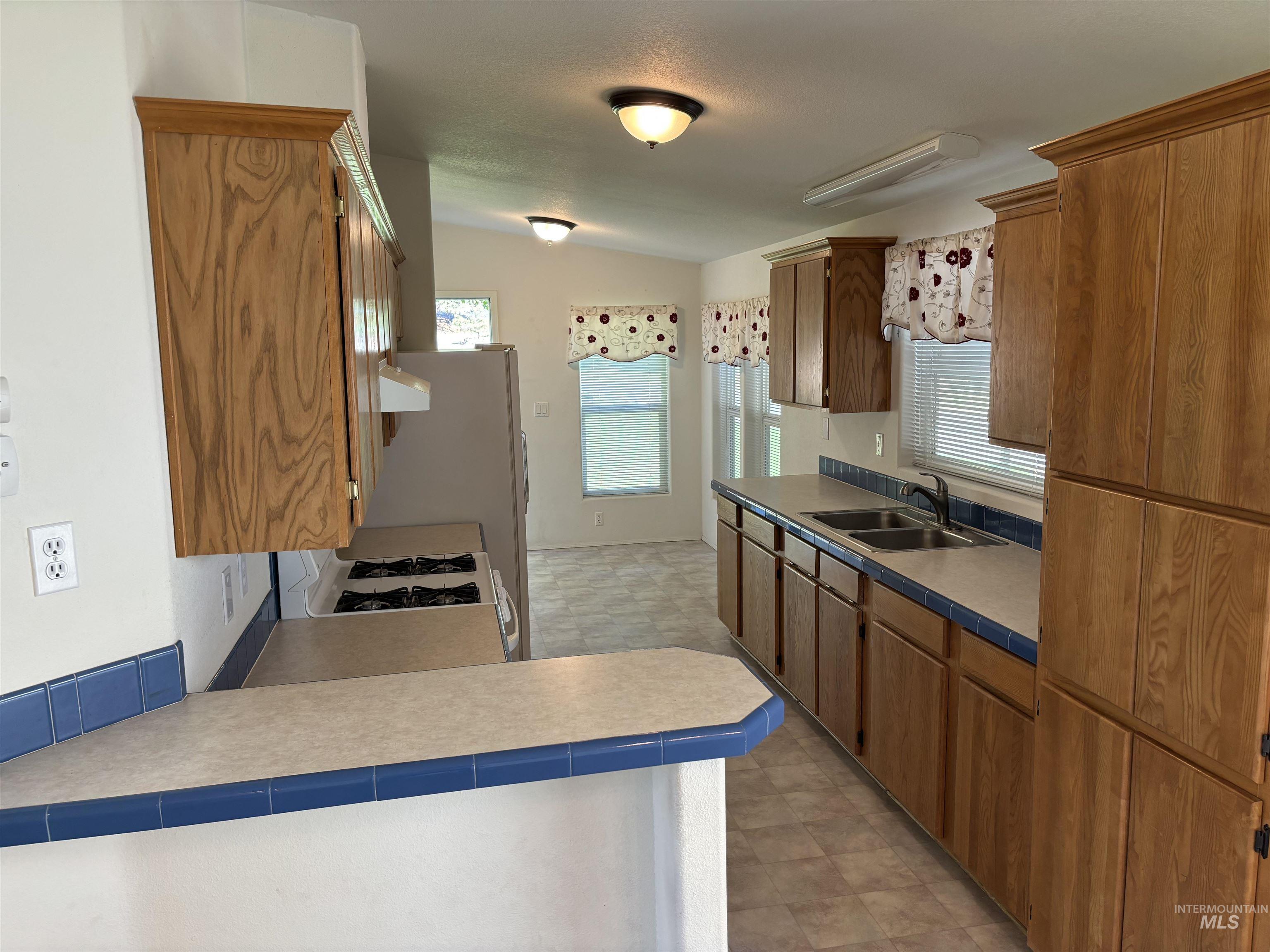 1824 Spring Canyon Lane Property Photo 18