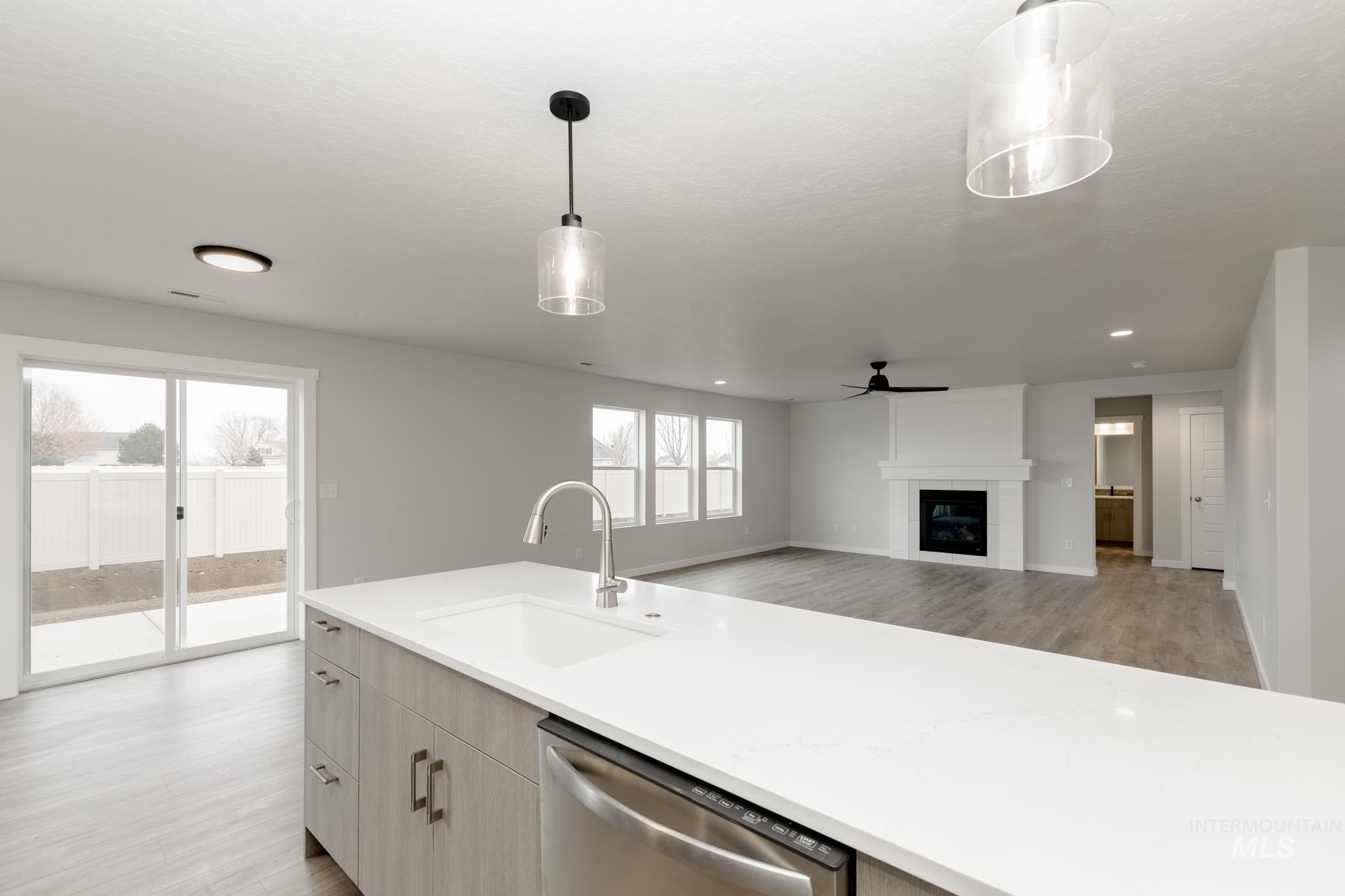17468 N Floud Way Property Photo 8