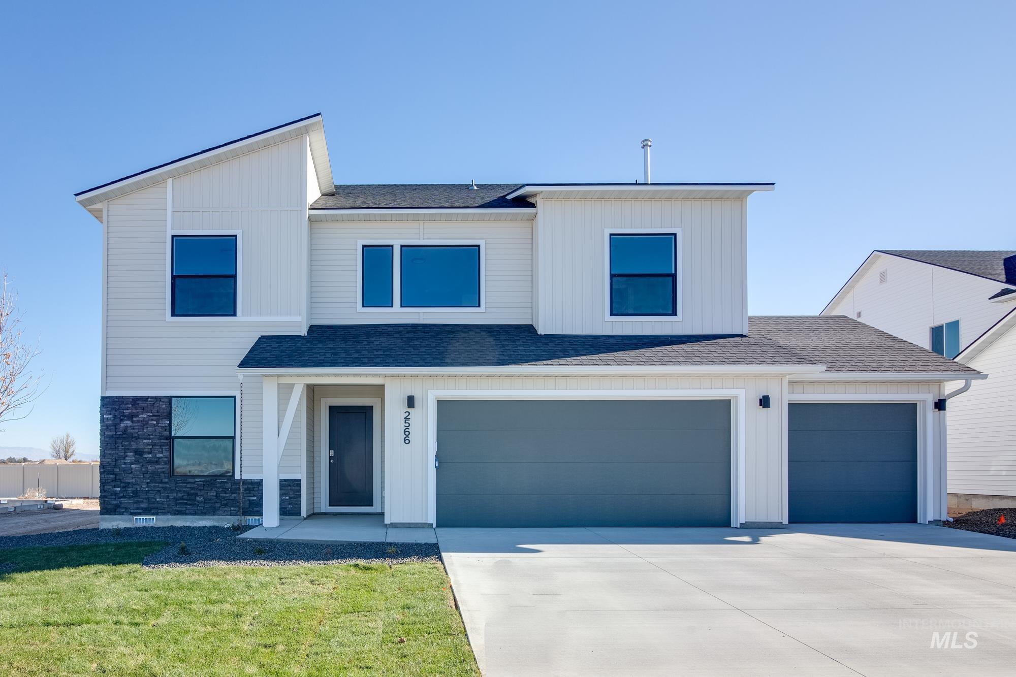 2566 N Arroyo Vista Way Property Photo 1