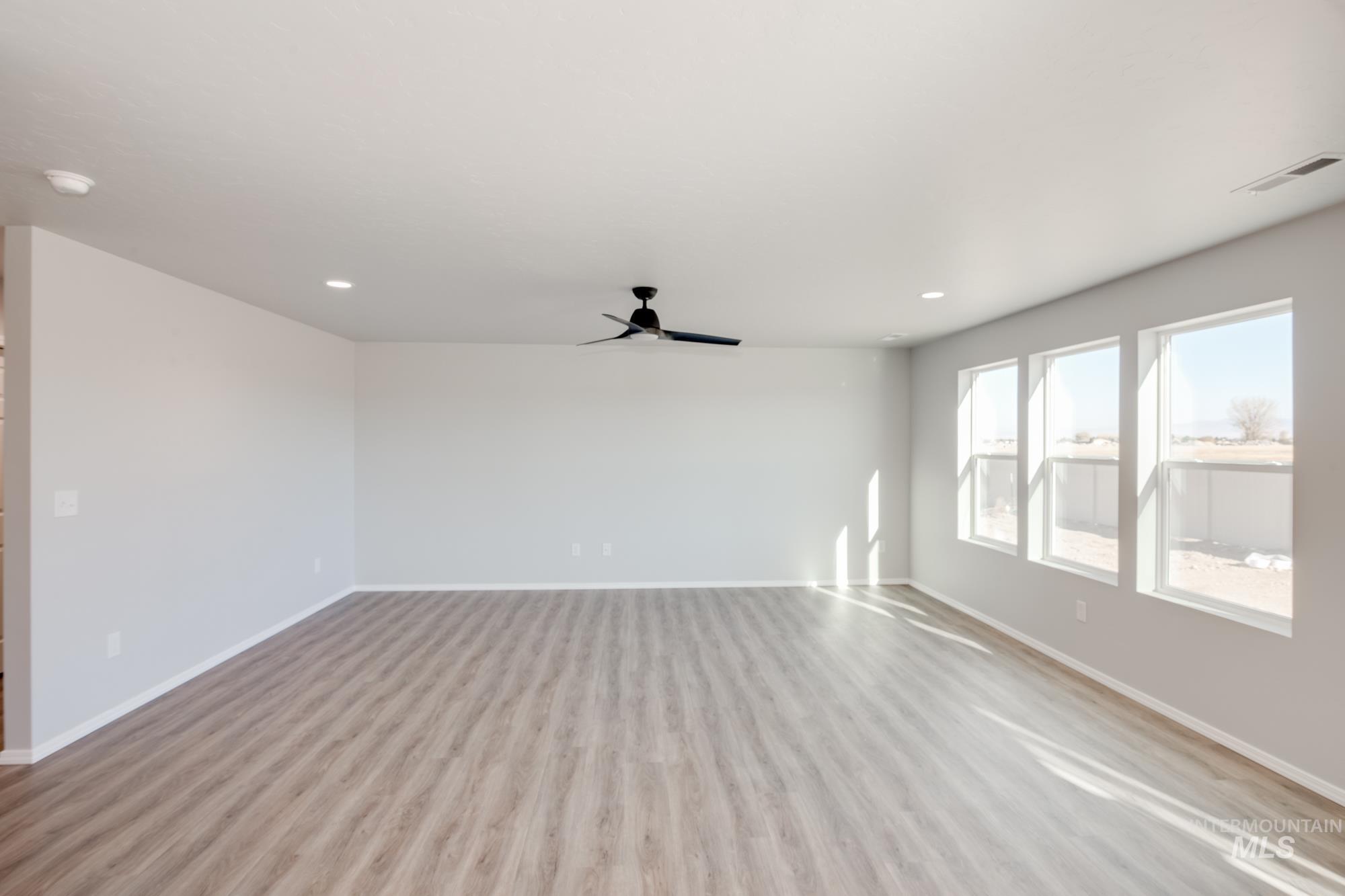 2566 N Arroyo Vista Way Property Photo 8